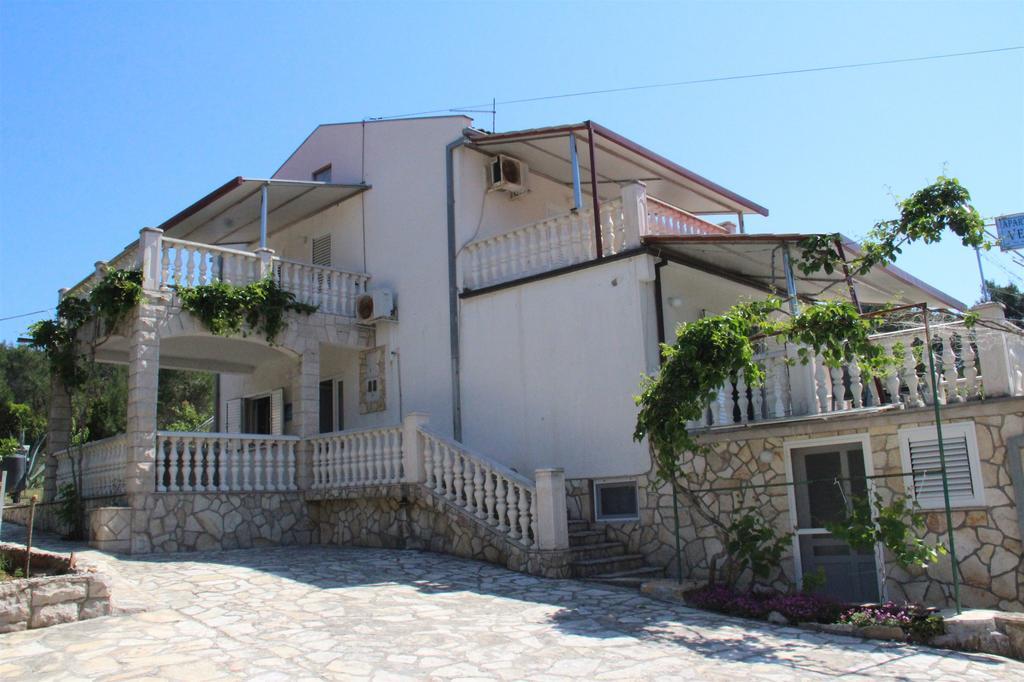 Vera Apartman Vrboska